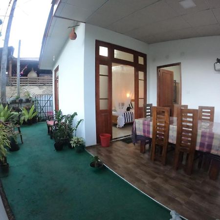 Ritz Inn เอลลา ภายนอก รูปภาพ